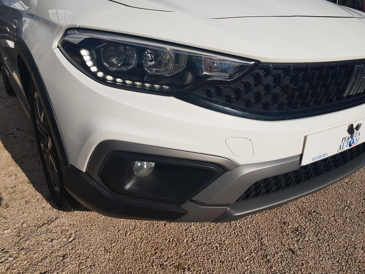 Fiat Tipo Cross 1.6 Mjt 130cv Navy Led Cruise Sensori