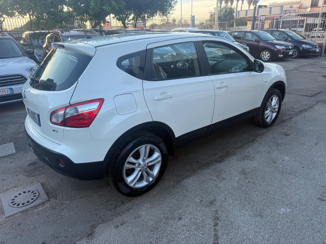 Nissan Qashqai 1.5 dCi DPF Tekna Gancio Traino