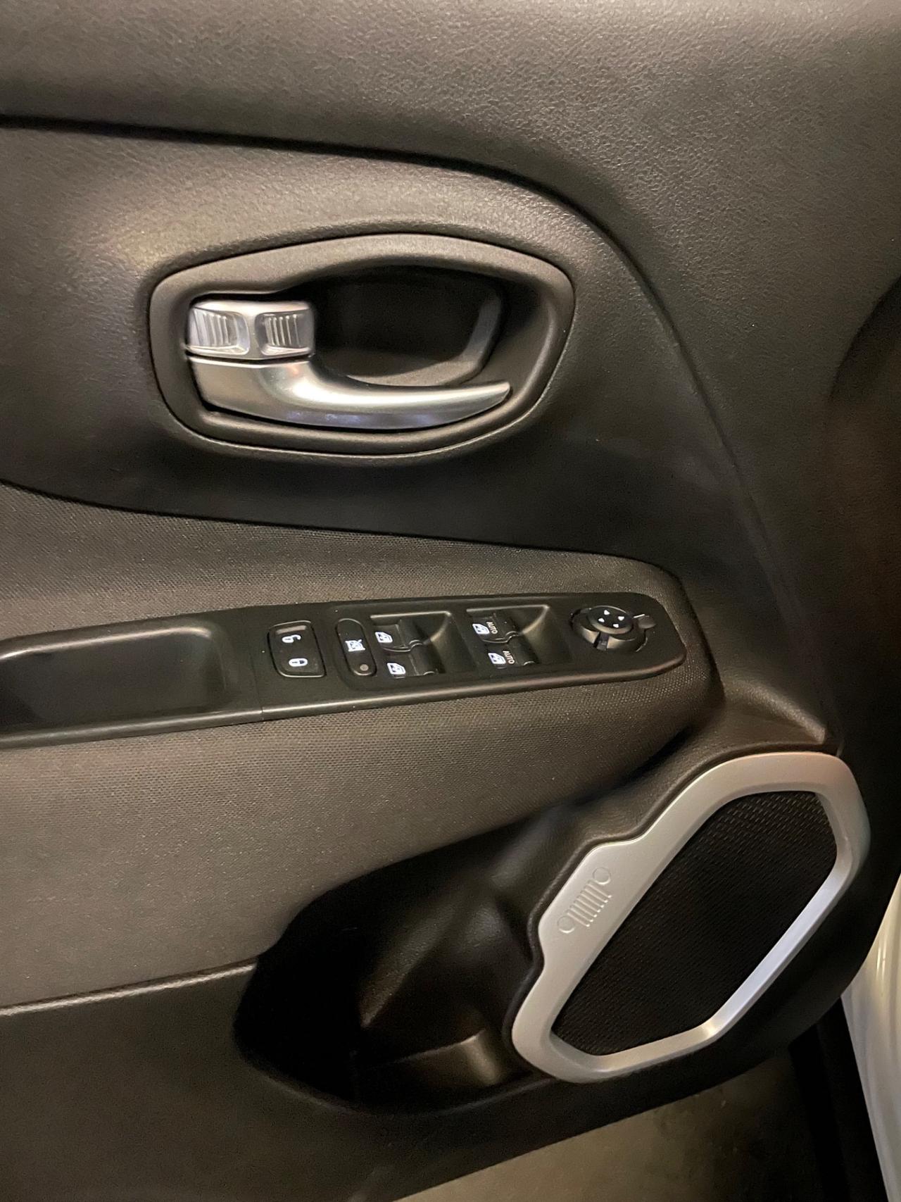 Jeep Renegade 1.6 Sport Neopatentati Euro 6
