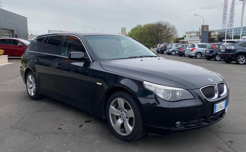 BMW Serie 5 530 xd Touring Futura 4X4-C.AUTOMATICO-PELLE