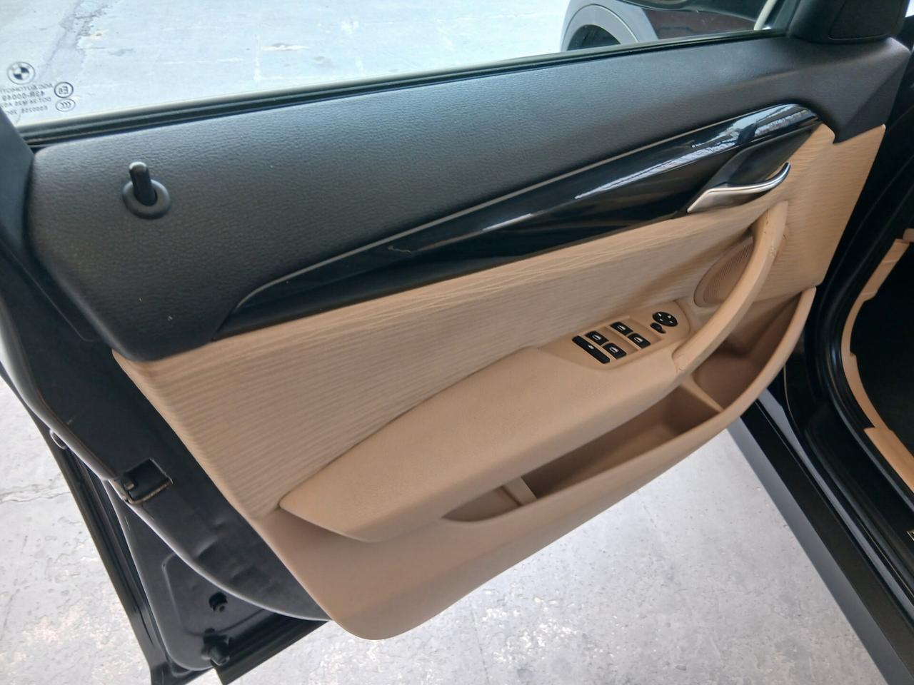 Bmw X1 xDrive20d automatica 177cv full 11