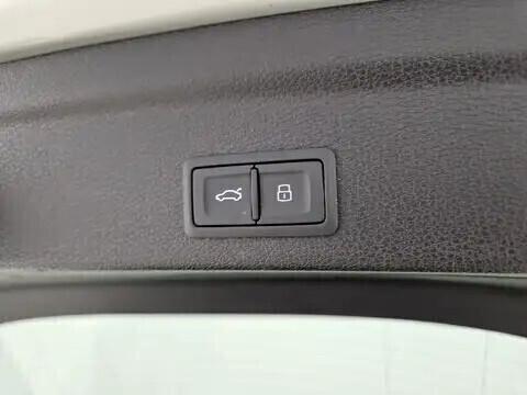 AUDI Q3 40 TDI S-TRONIC BUSINESS quattro 2021