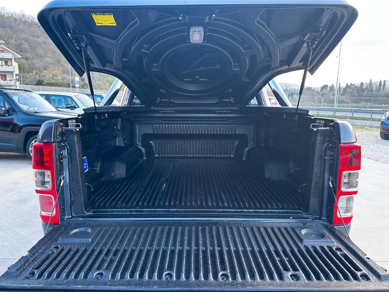 Ford Ranger 2.0 TDCi aut. Limited 5 posti