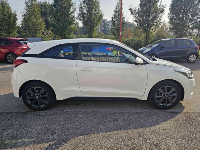 HYUNDAI i20 Coupé 1.2 3 porte