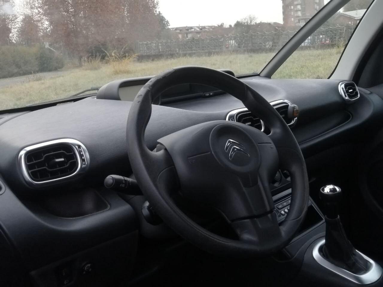 Citroen C3 Picasso 1.4 VTi 95 Benzina/GPL Motore da controllare