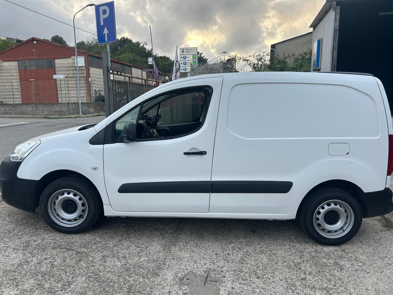 Citroen Berlingo BlueHDi 100 S&S Van 3 posti Club L1