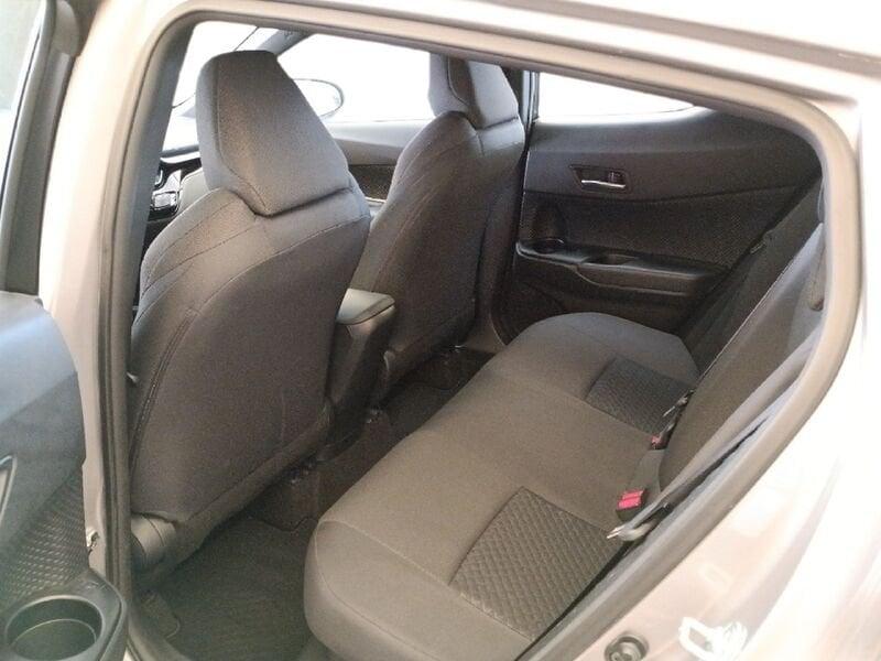 Toyota C-HR C-HR 1.8 Hybrid E-CVT Active