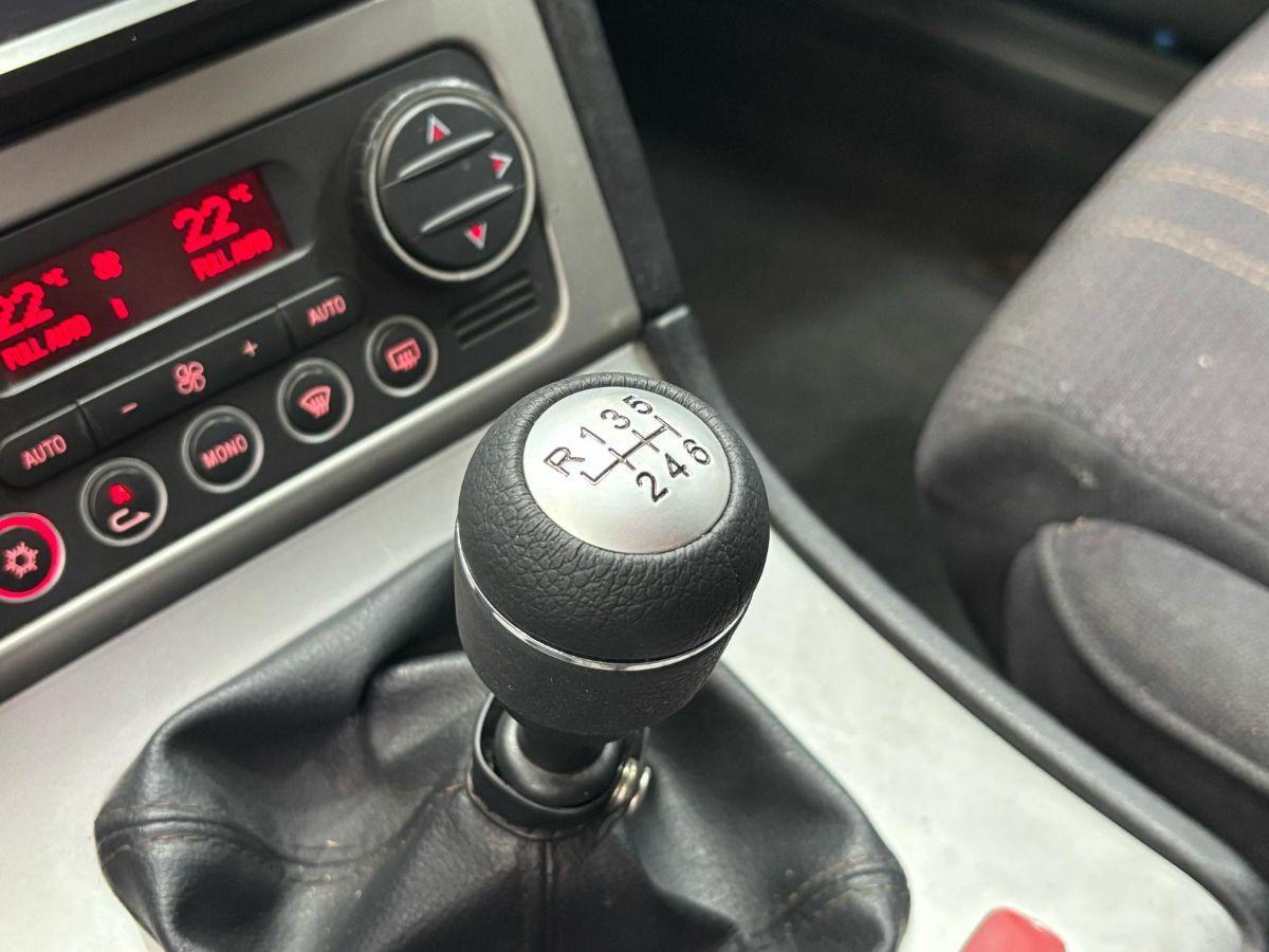 Alfa Romeo 159 1.9 JTDm 150cv 16V Distinctive Akrapovic