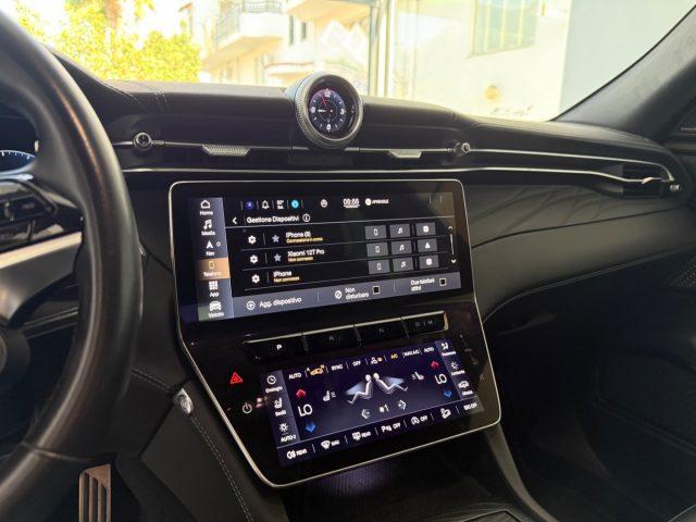 MASERATI Grecale MHEV 330 CV AWD Modena