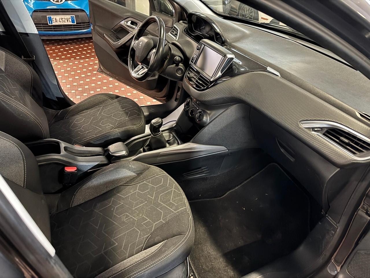 Peugeot 2008 BlueHDi 75 Active - IDEALE PER NEOPATENTATI