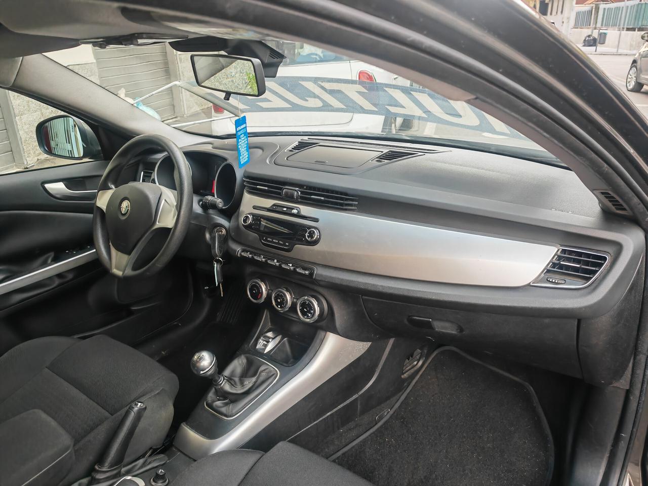ALFA ROMEO GIULIETTA 1.6 JTDM-2 CV105 KW77 PROGRESSION