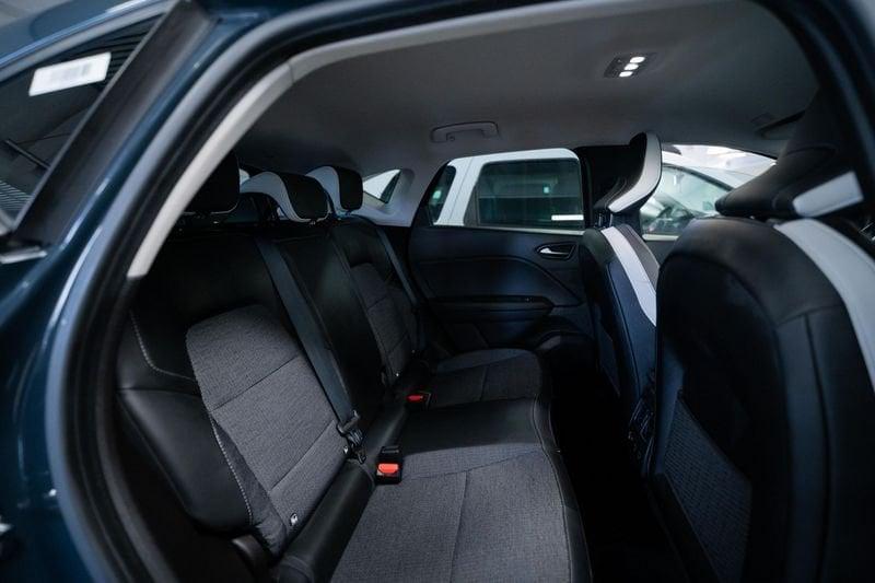 Renault Captur 1.6 E-Tech phev Intens 160cv auto