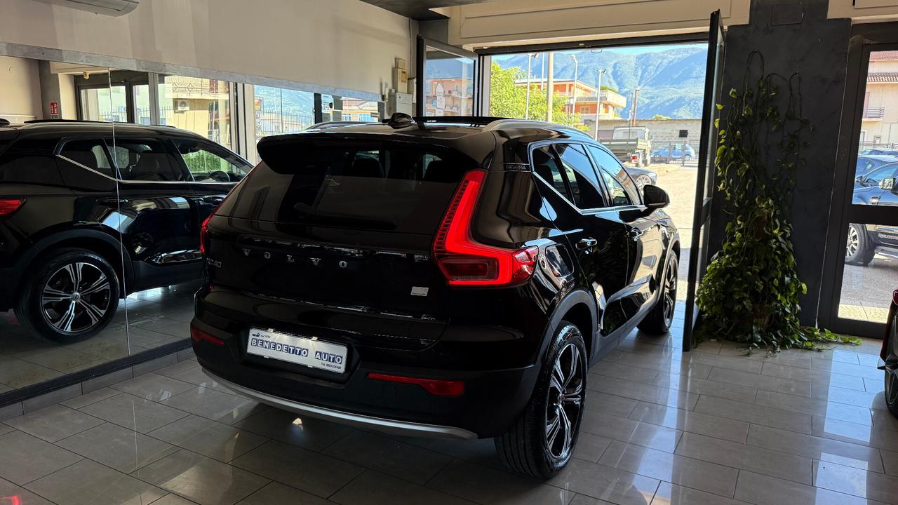 Volvo XC40 T5 Recharge Plug-in Hybrid Inscription Expression