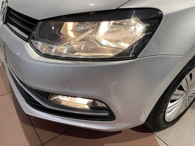 Volkswagen Polo 5ª serie 1.2 TSI 5p. Comfortline BlueMotion Technology