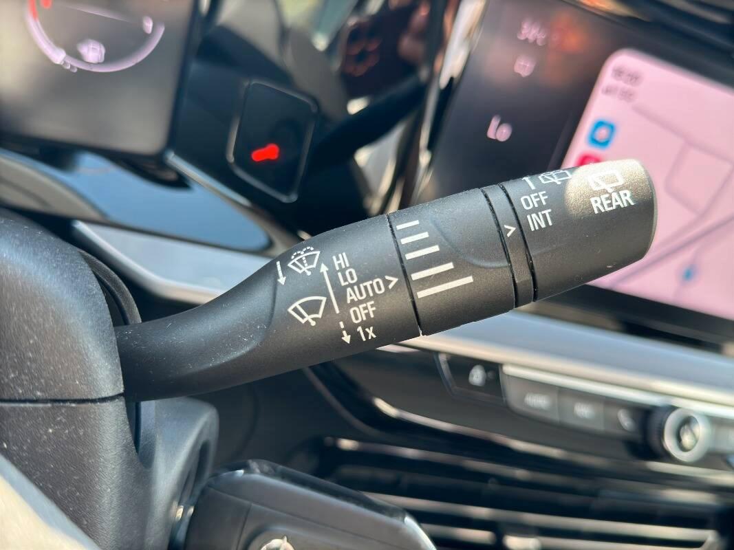 Opel Mokka 1.2 t Elegance s&s 100cv con Telecamera e CarPlay