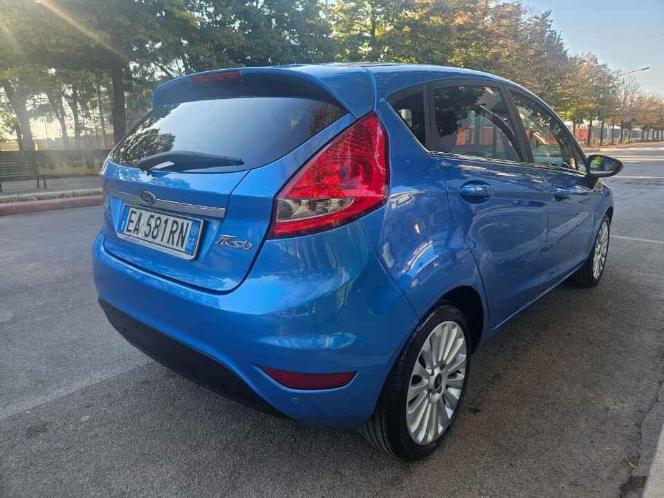 Ford Fiesta 1.4 TDCi 5p. Titanium" KM 95.000 NUOVA"