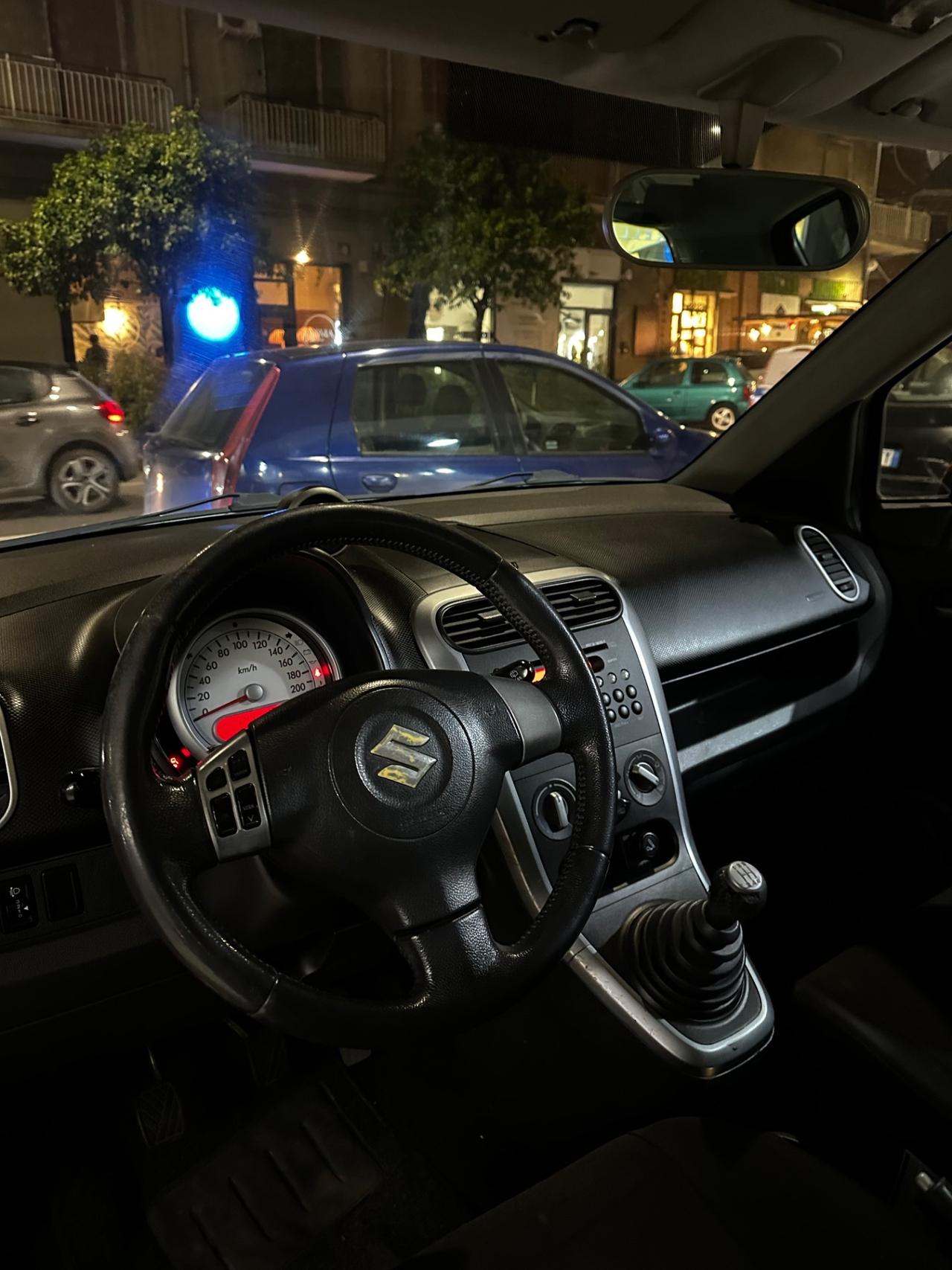 Suzuki Splash 1.2 GLS Safety Pack