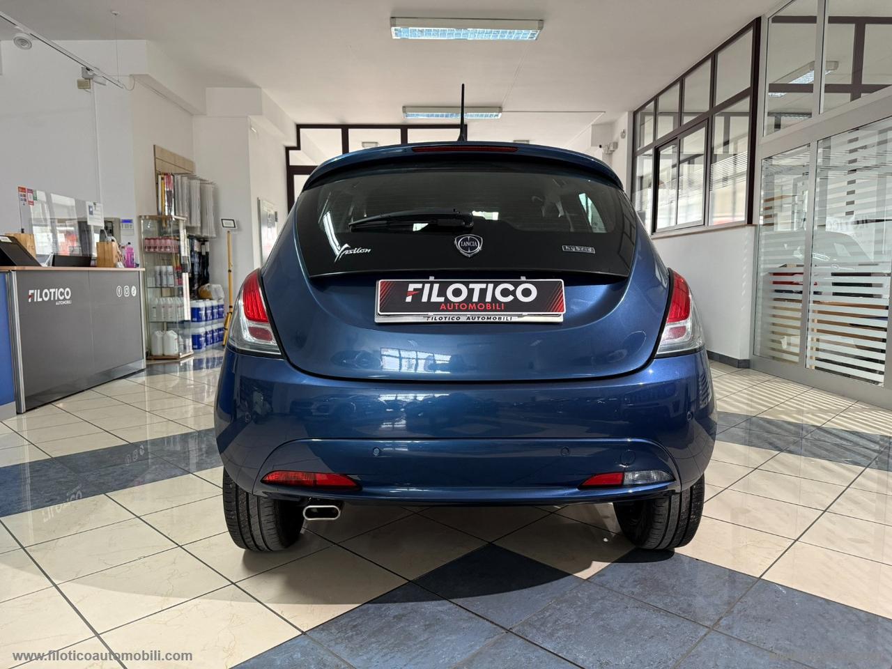 LANCIA Ypsilon 1.0 FireFly 5p.S&S Hybryd Gold CARPLAY - KIT 5 POSTO - SENSORI DI PARCHEGGIO