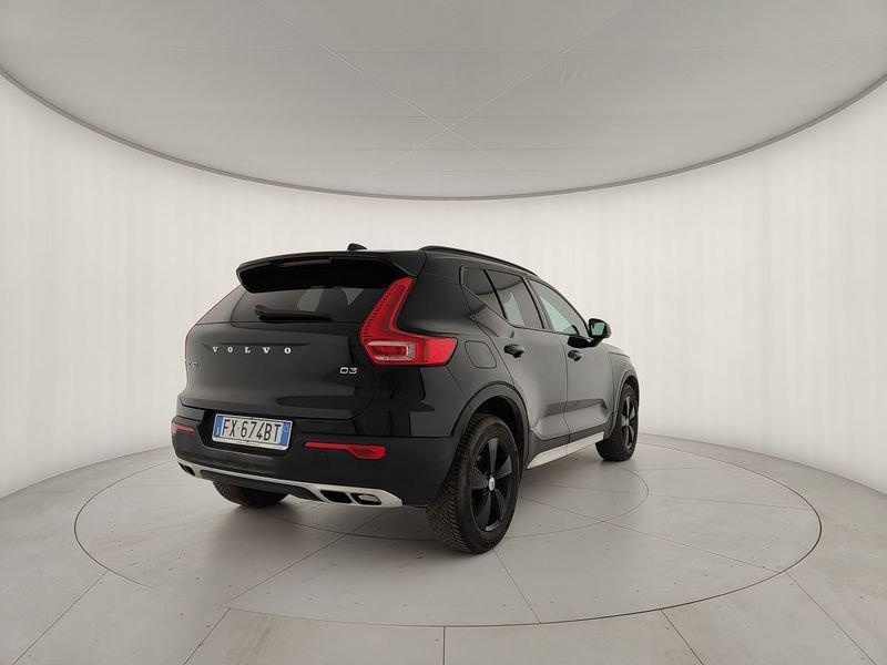 Volvo XC40 D3 Geartronic Momentum