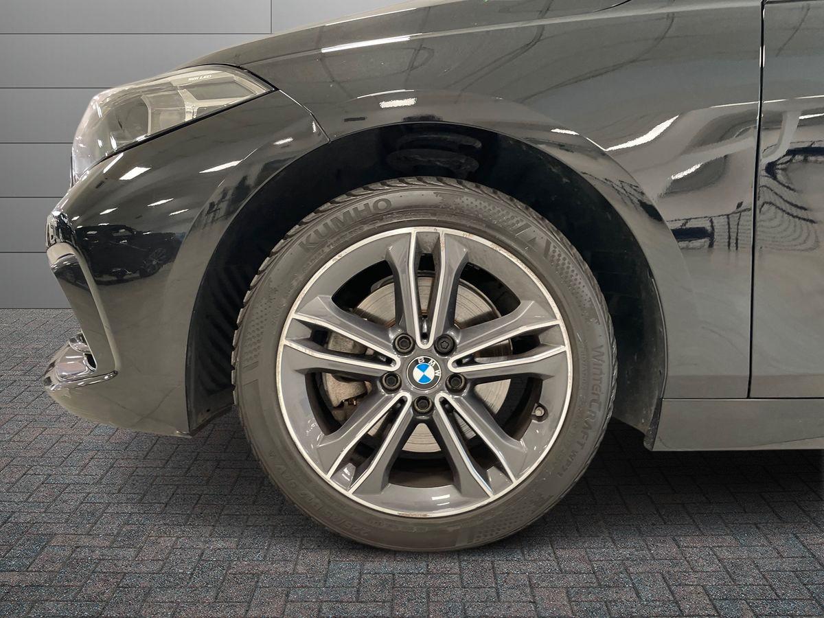 BMW Serie 1 F40 - 118i Sport 140cv