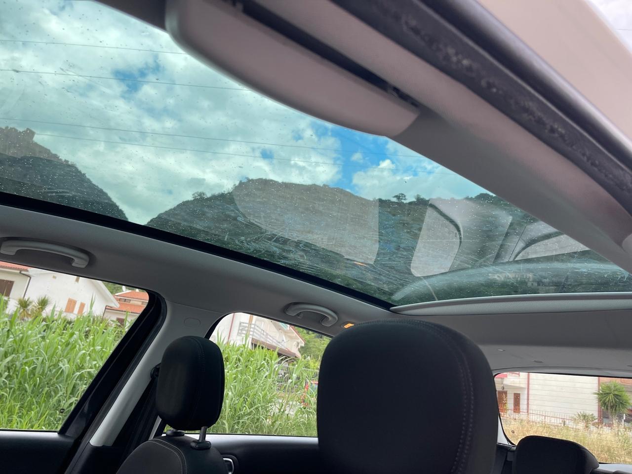 Fiat 500L 1.6 Multijet 120 CV (DOMMYcars)