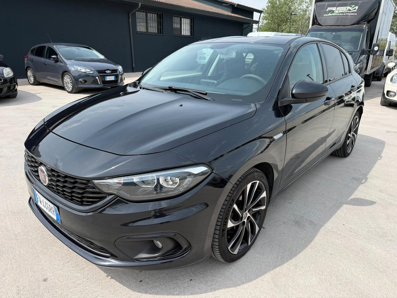 Fiat Tipo 1.6 Mjt S&S 5 porte S-Design