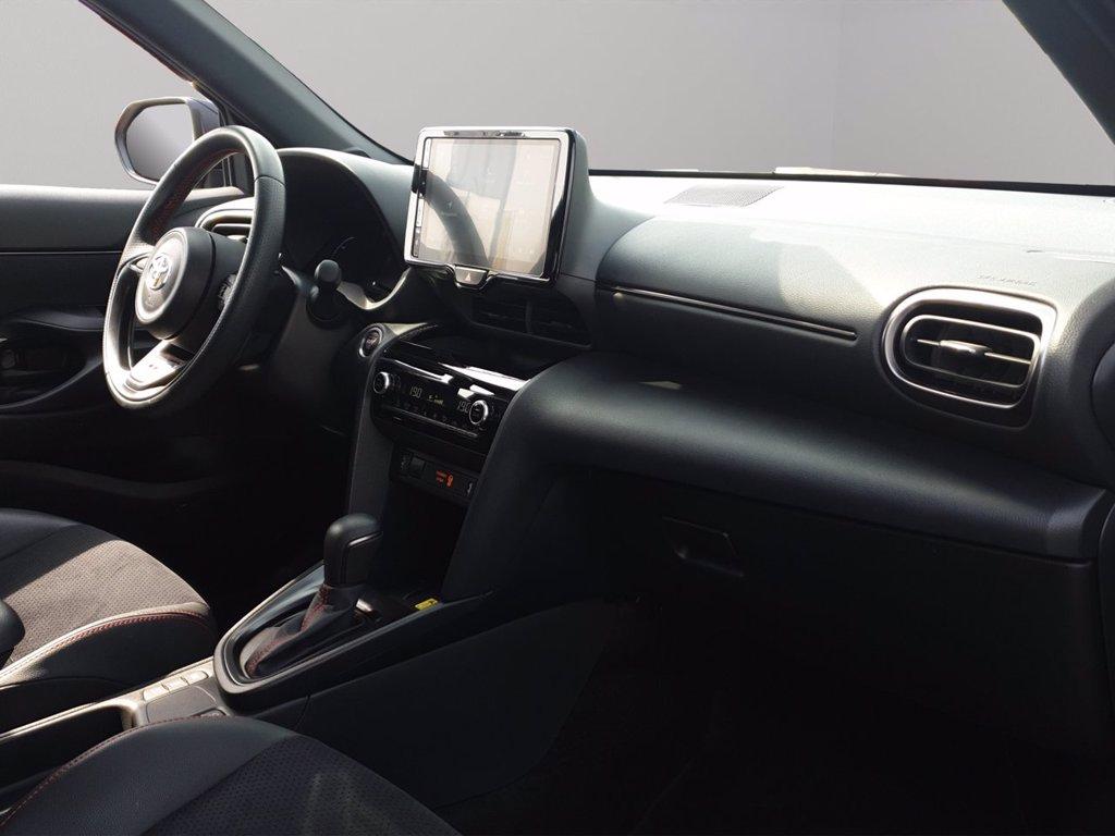 TOYOTA Yaris cross 1.5h gr sport black sky fwd 116cv e-cvt del 2024