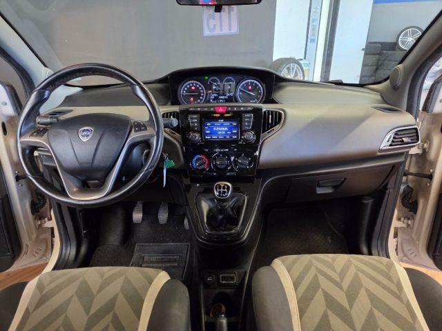 LANCIA Ypsilon 1.2 69 CV 5 porte GPL Ecochic Gold