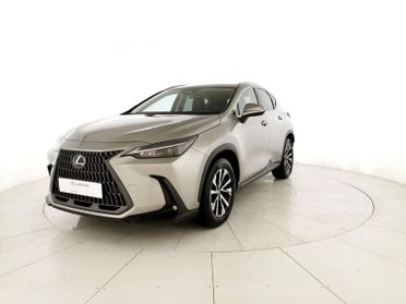 Lexus NX PLUG-IN 4WD PREM NG22