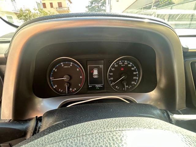 TOYOTA RAV 4 RAV4 2.0 D-4D 2WD Business