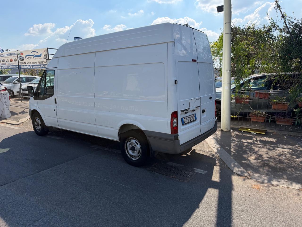 Ford Transit Courier 350l VAN 2.2.