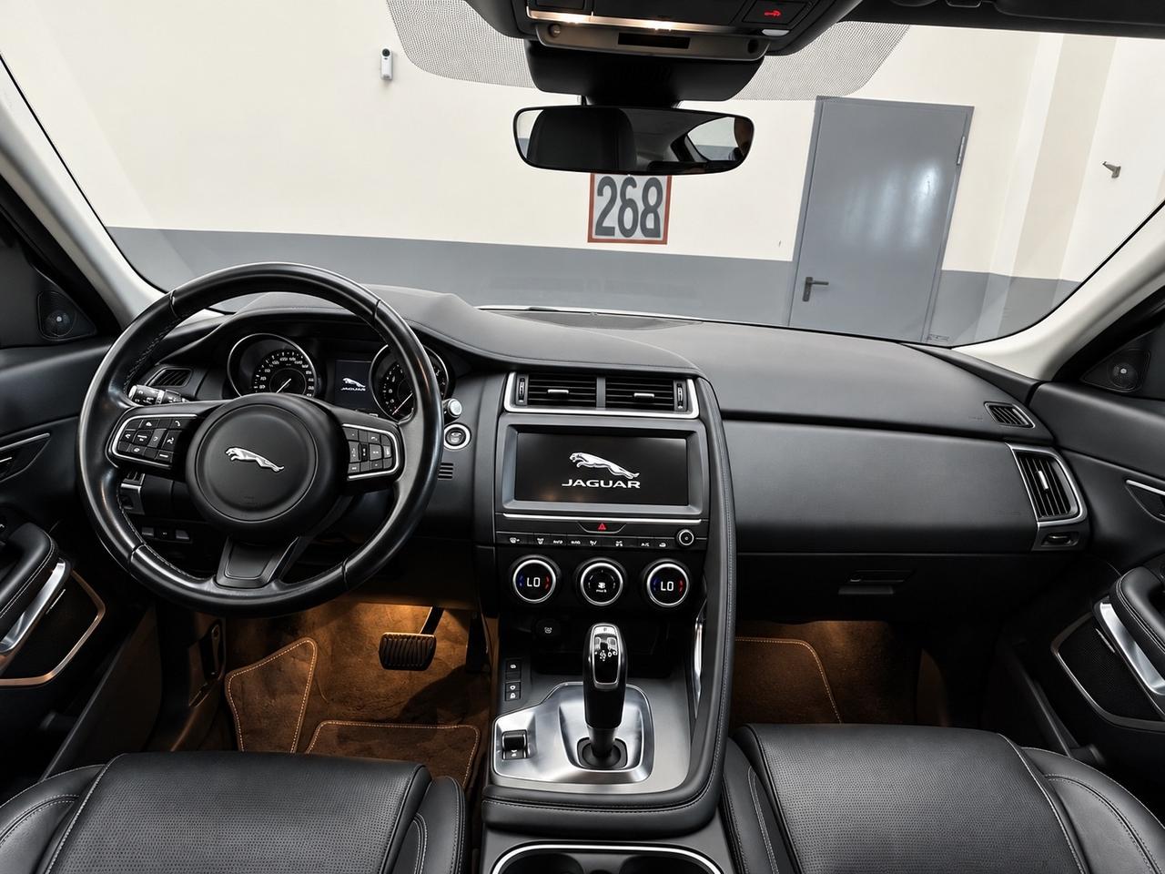 Jaguar E-Pace 2.0D 150 CV AWD R-Dynamic