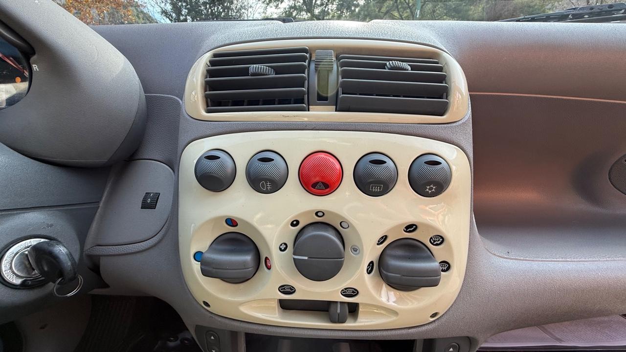 Fiat 600 1.1 Active