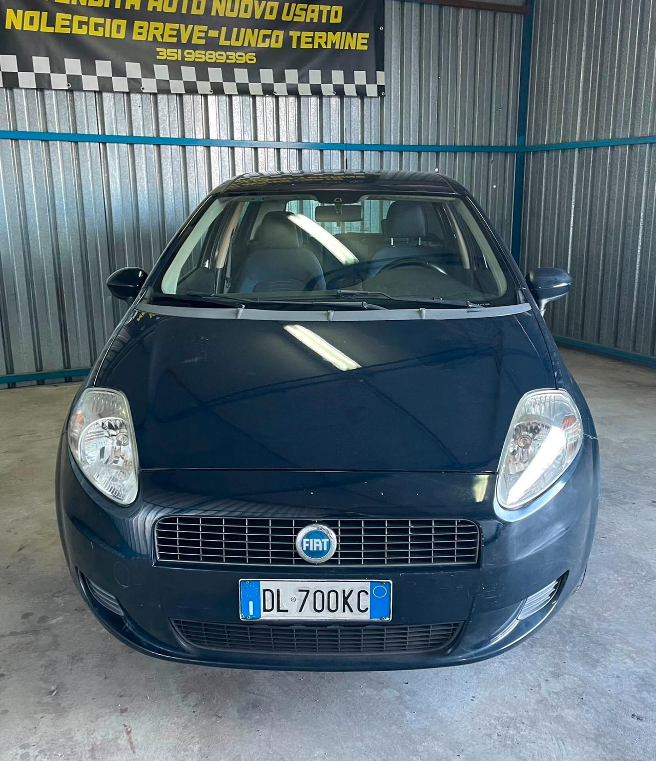 FIAT GRANDE PUNTO - NEOPATENTATI UNICOPRO