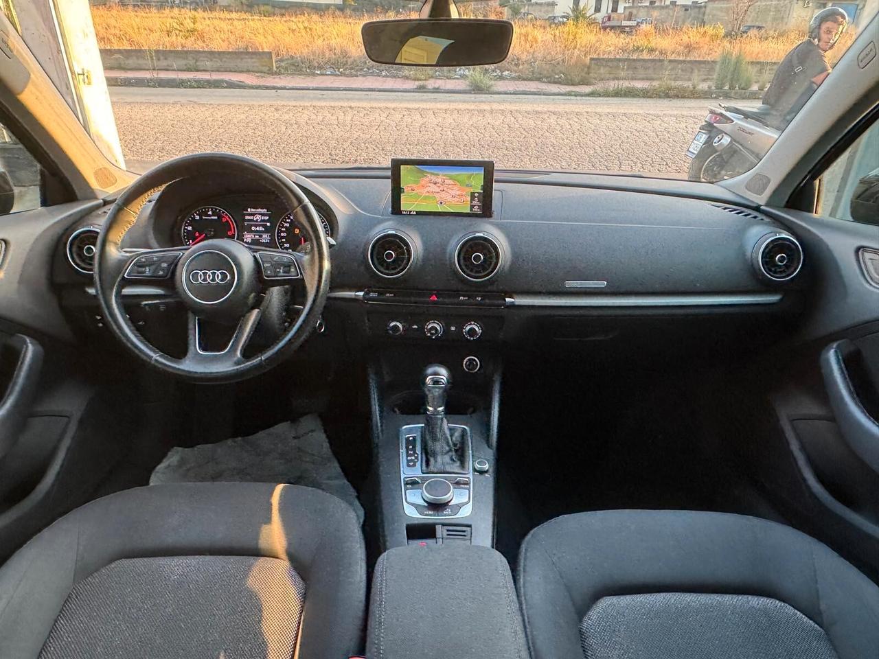 Audi A3 SPB 2.0 TDI S tronic Design