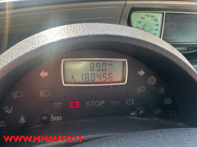 PEUGEOT 807 2.2 HDi FAP SV N1 7 POSTI