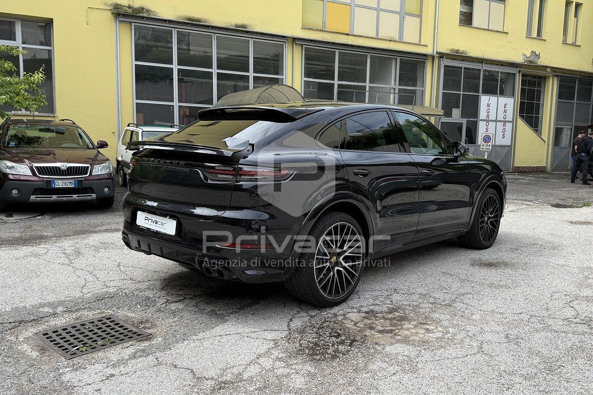 PORSCHE Cayenne Coupé 3.0 V6