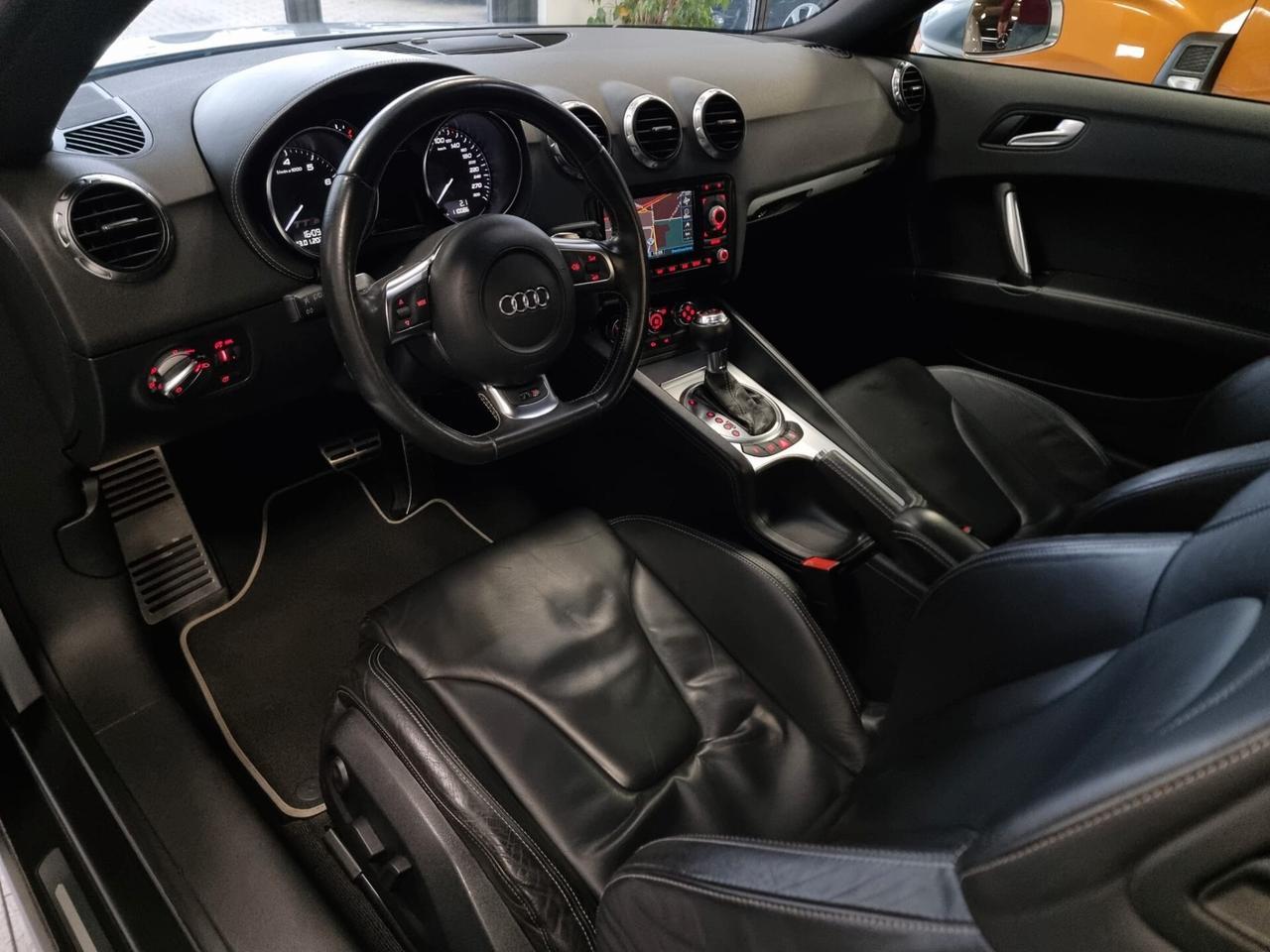 Audi TTS quattro S tronic MAGNETIC RIDE