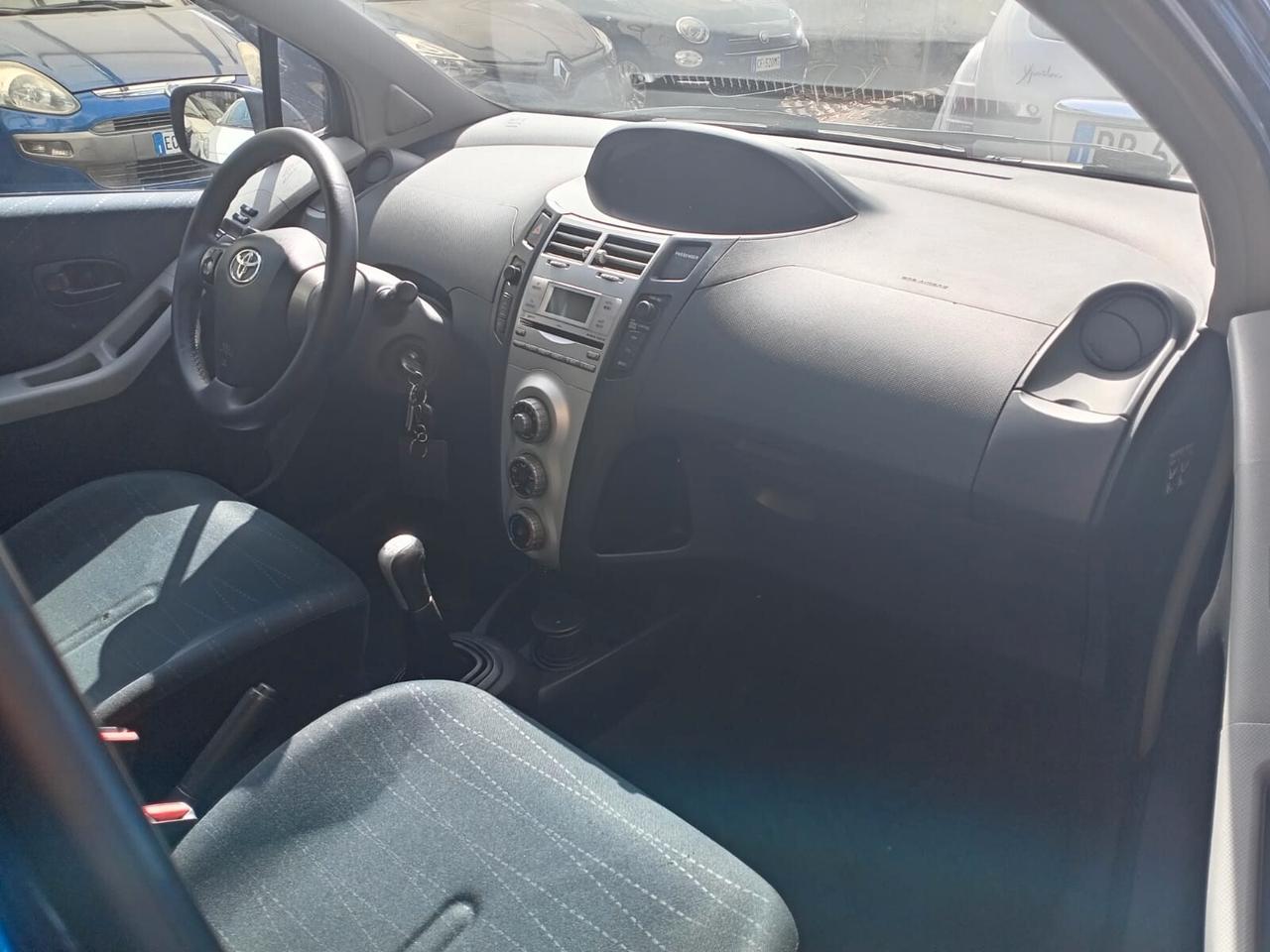 Toyota Yaris 1.3 5 porte