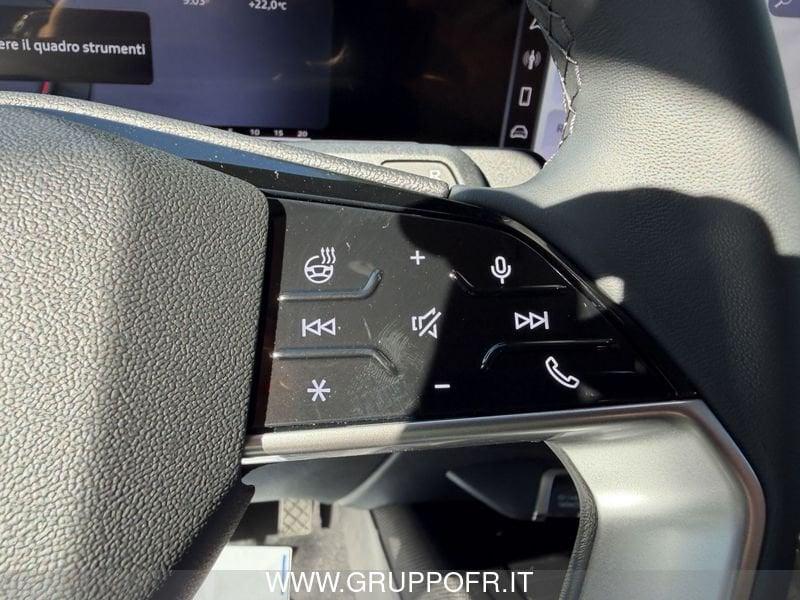 Audi Q3 SPB TDI 110 kW S tronic S Line edition KM0