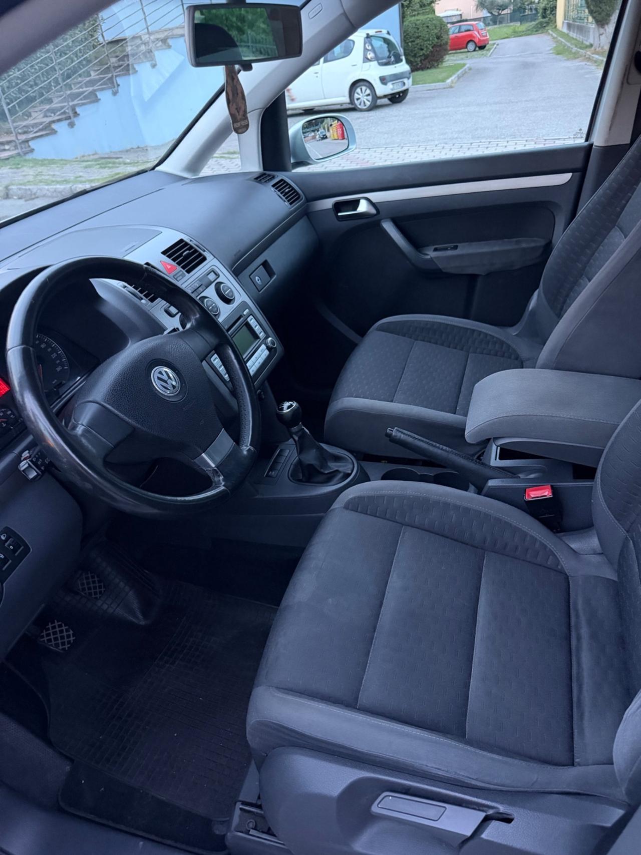 Volkswagen Touran 2.0 Highline Ecofuel