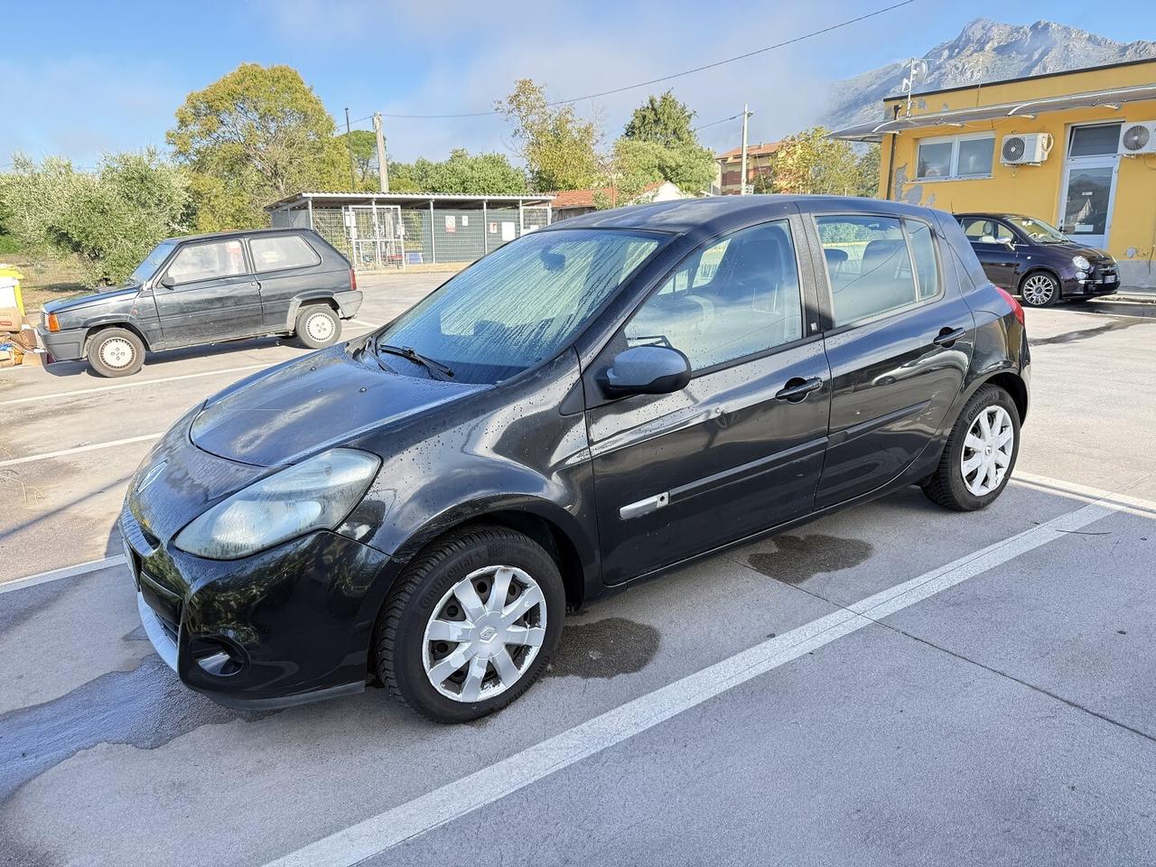 RENAULT CLIO 3 SERIE 1.5 DCI ADATTA NEIOPATENTATI