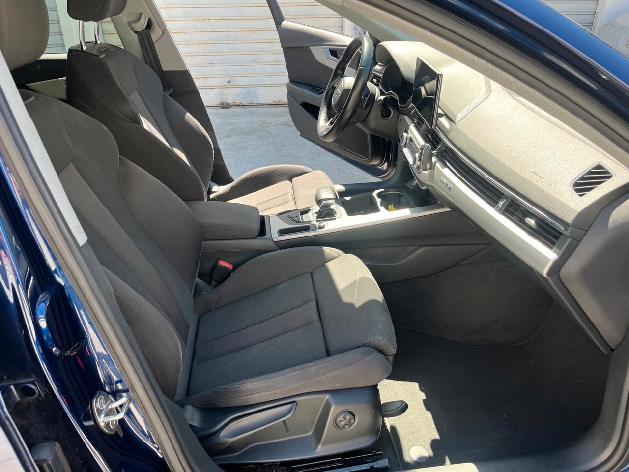 Audi A4 Avant 40 TDI quattro S tronic edition