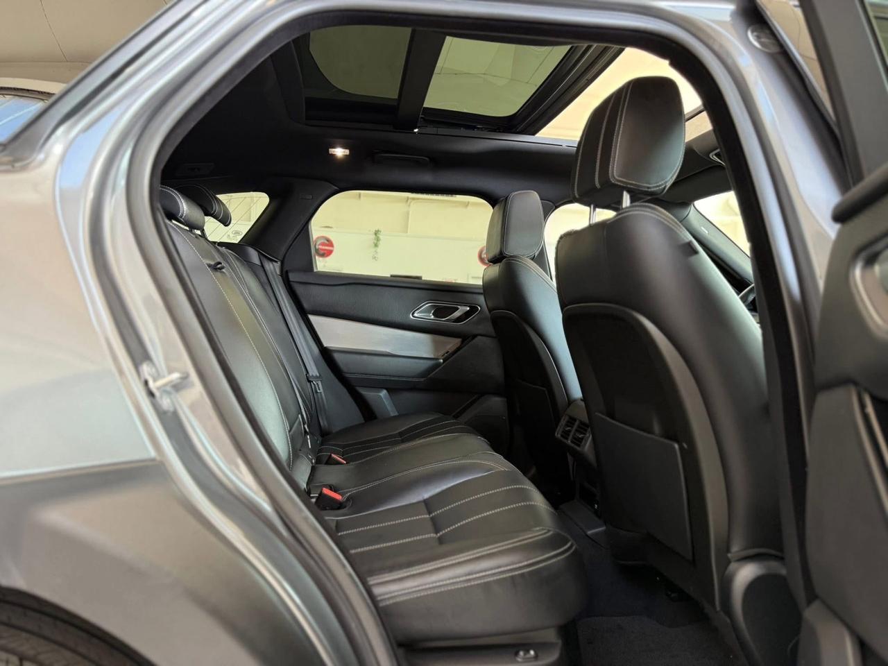 Land Rover Range Velar 2.0D I4 240 CV R-Dynamic HSE