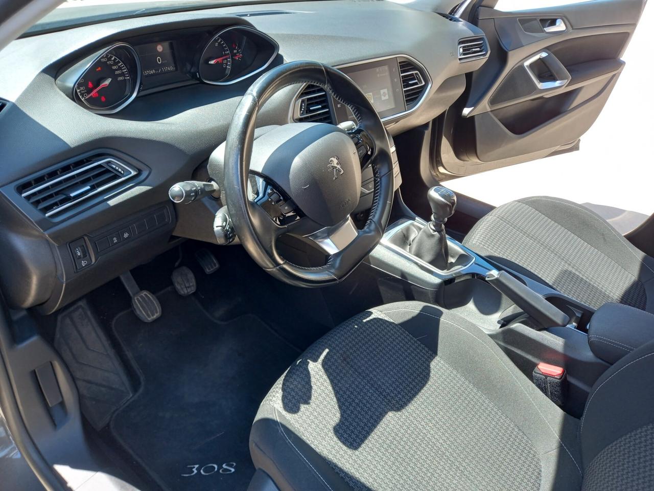 Peugeot 308 1.5 HDI 2020