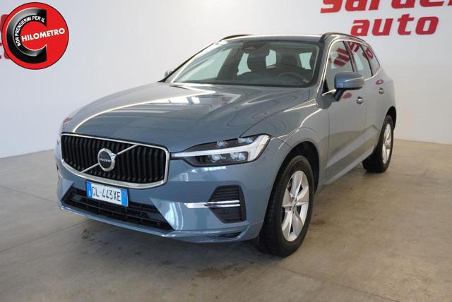 VOLVO XC60 B4 (d) automatico Momentum
