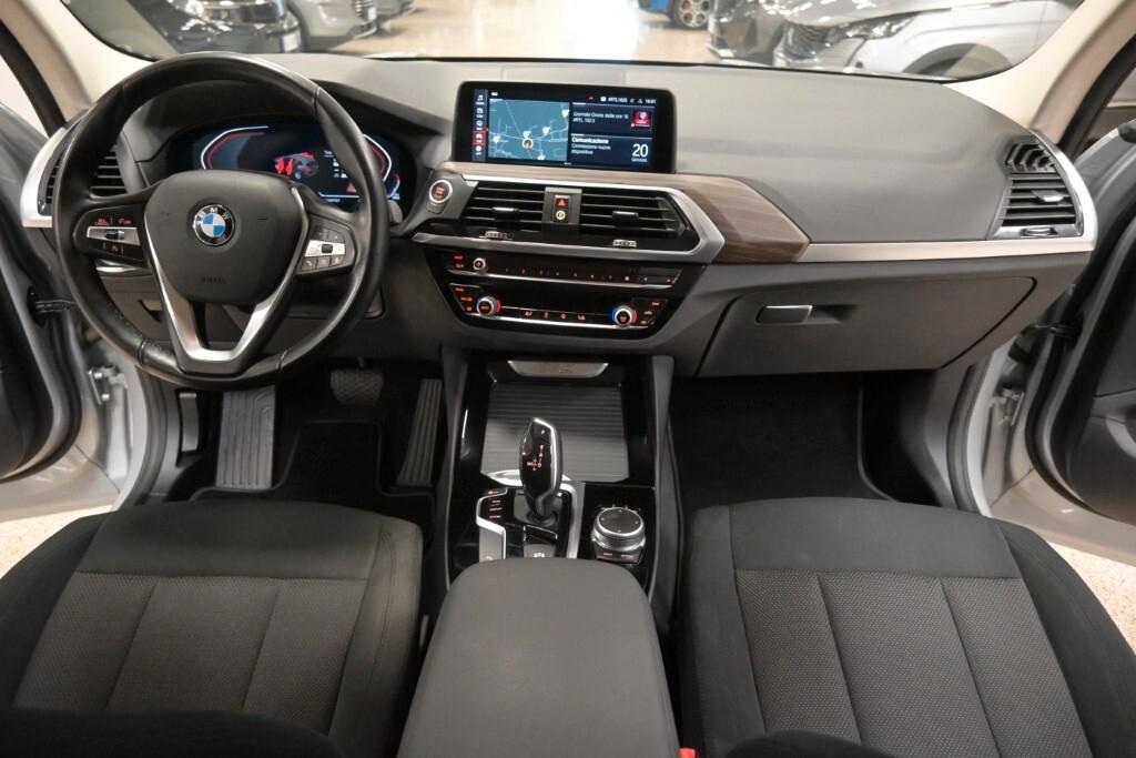 BMW X3 18D 150CV STEPTRONIC 48V S-DRIVE BUSINESS ADVANTAGE ( FARI LED - NAVI - MIRROR - CLIMA TRIZONA - BMW DIGITAL COCKPIT - PARK ASSISTANT - TELECAMERA POST. - CERCHI 18 )