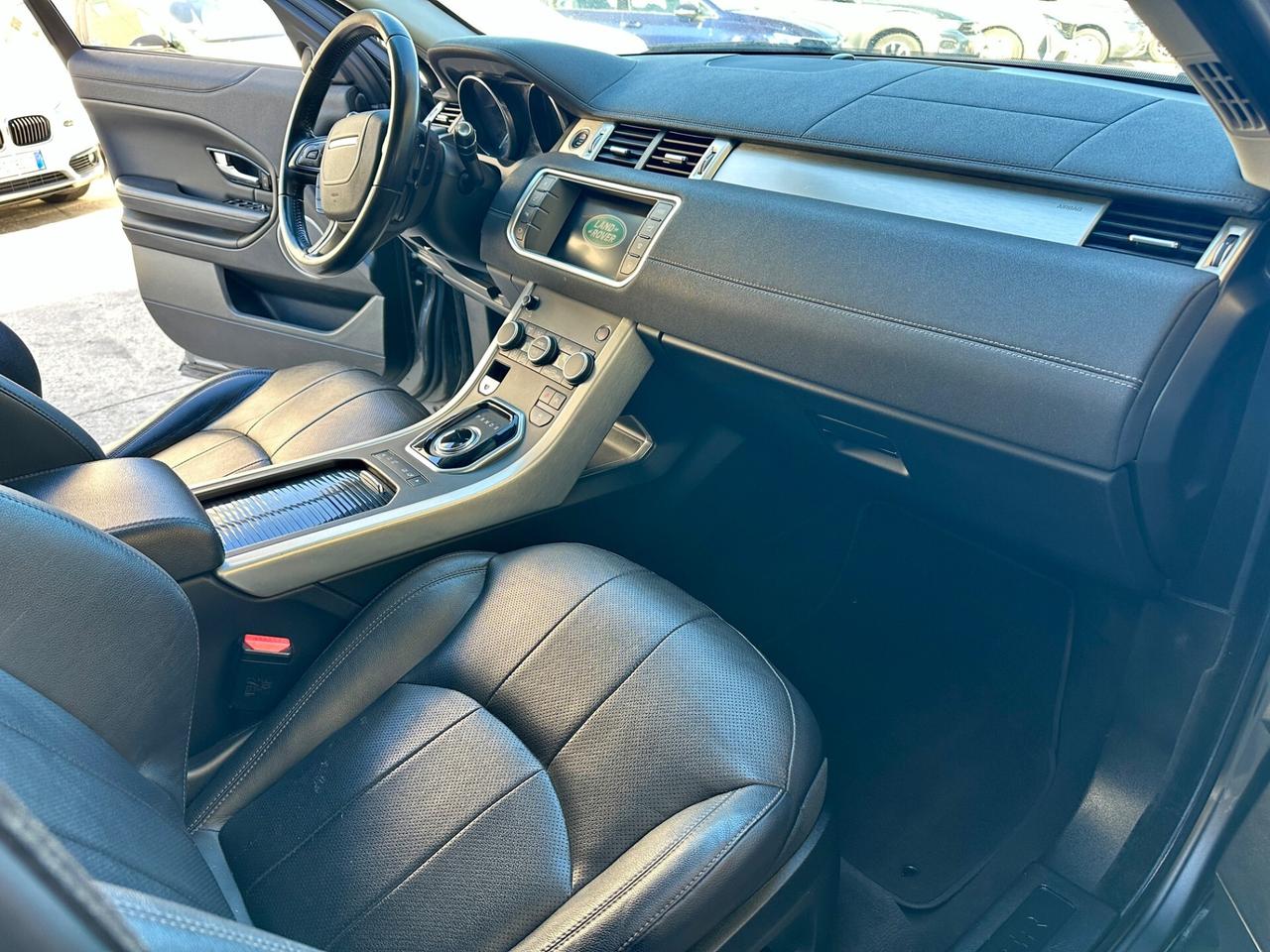 Land Rover Range Evoque 2.0 TD4 150 CV 5p. SE Dynamic