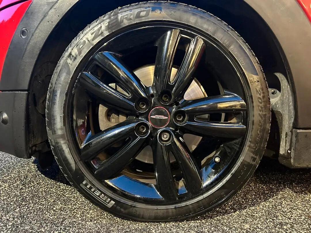 Mini 2.0 Cooper S ALL. JOHN WORKS