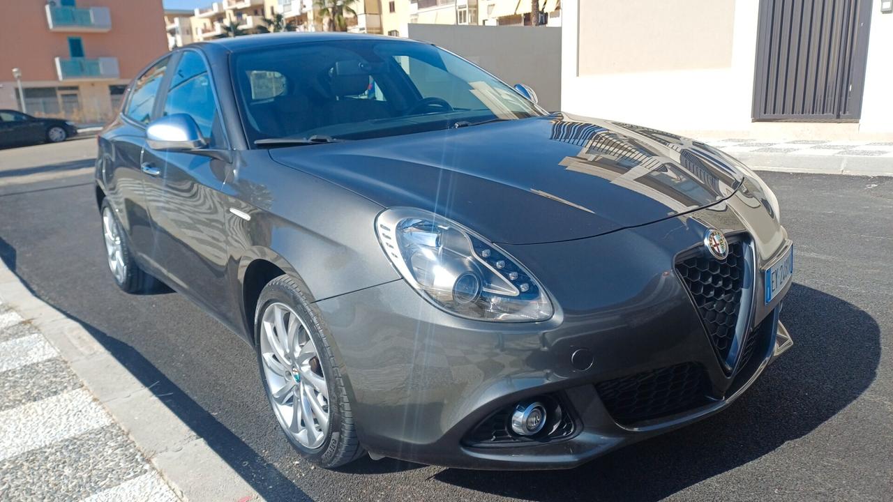 Alfa Romeo Giulietta 1.6 JTDm-2 105 CV Distinctive